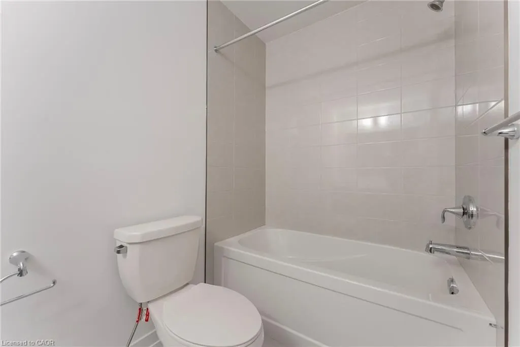 940 St. David Street N, #80