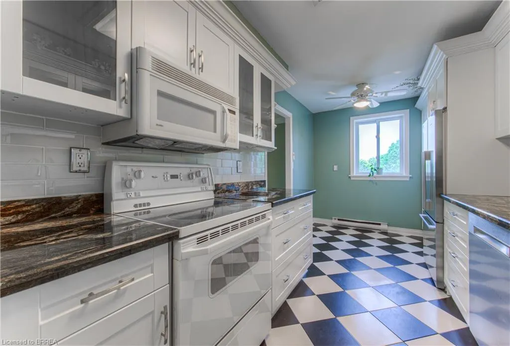 36 Hayhurst Road, #315