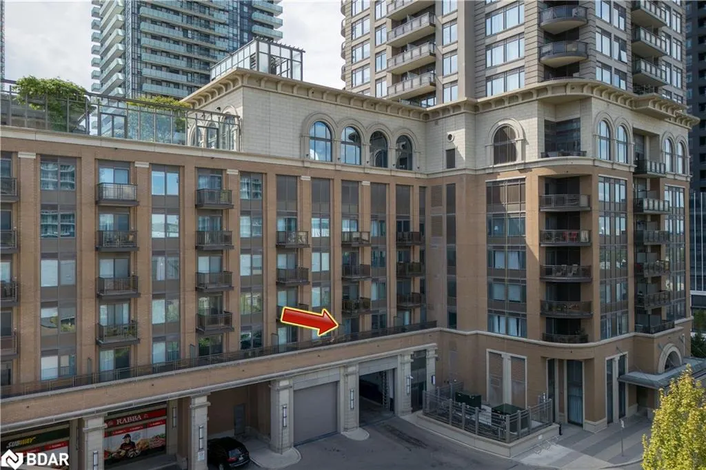 385 Prince Of Wales Drive, #307