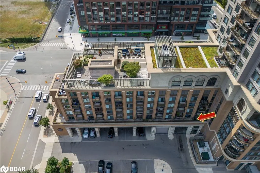 385 Prince Of Wales Drive, #307