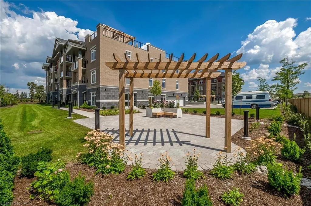 106 Bard Boulevard, #202