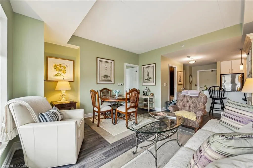 106 Bard Boulevard, #202