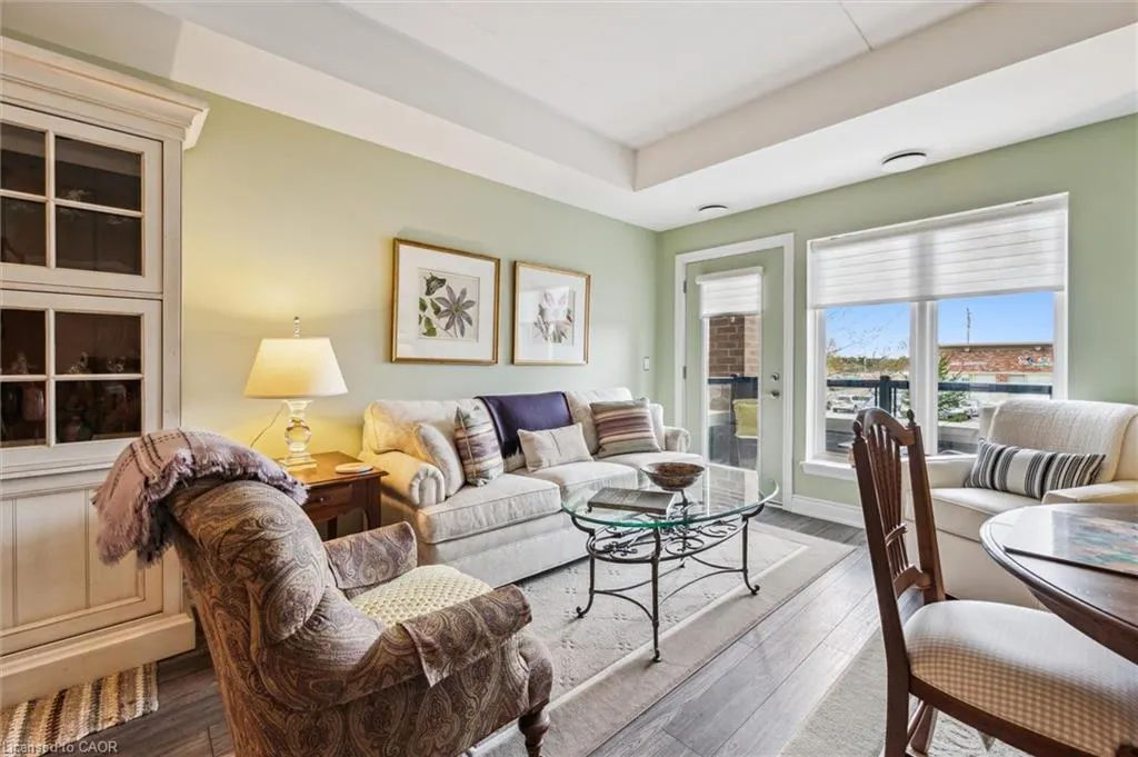 106 Bard Boulevard, #202