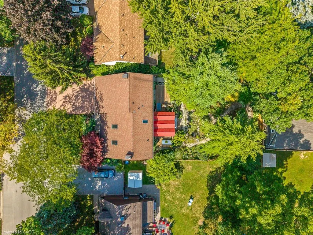 13 Oak Drive