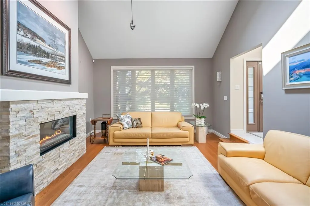 13 Oak Drive