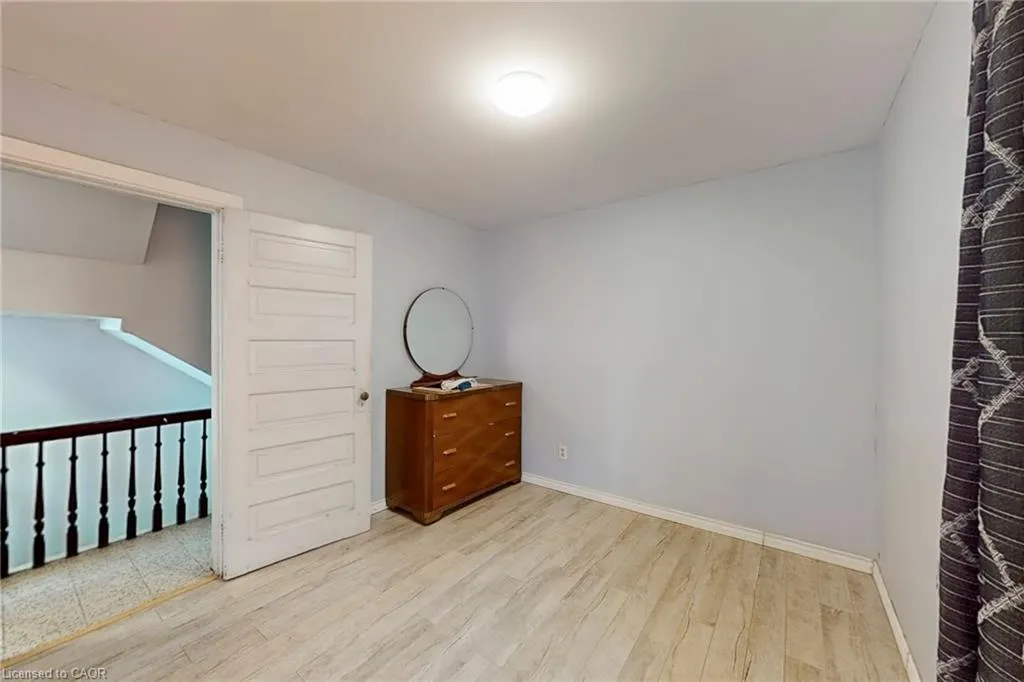 206 Locke Street N