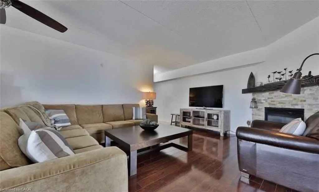 1480 Bishops Gate, #315