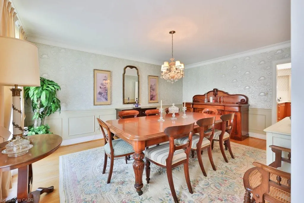 152 Breckondale Court