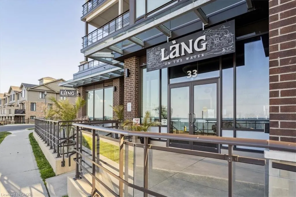 10 Esplanade Lane, #511