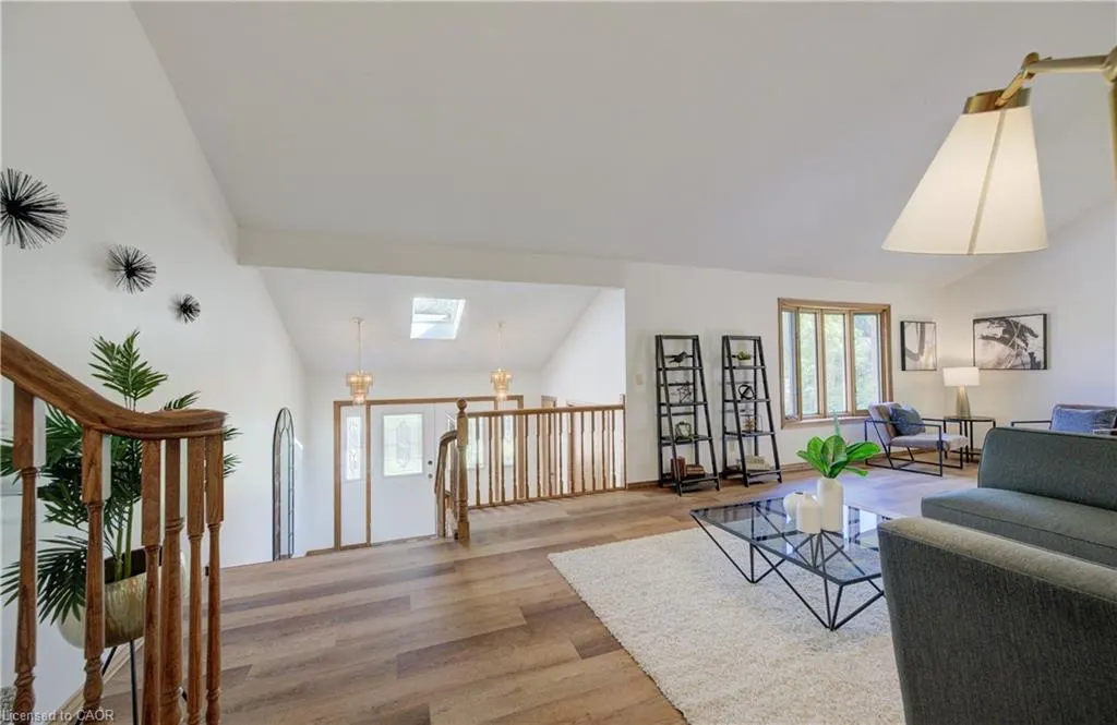 391 Northlake Drive