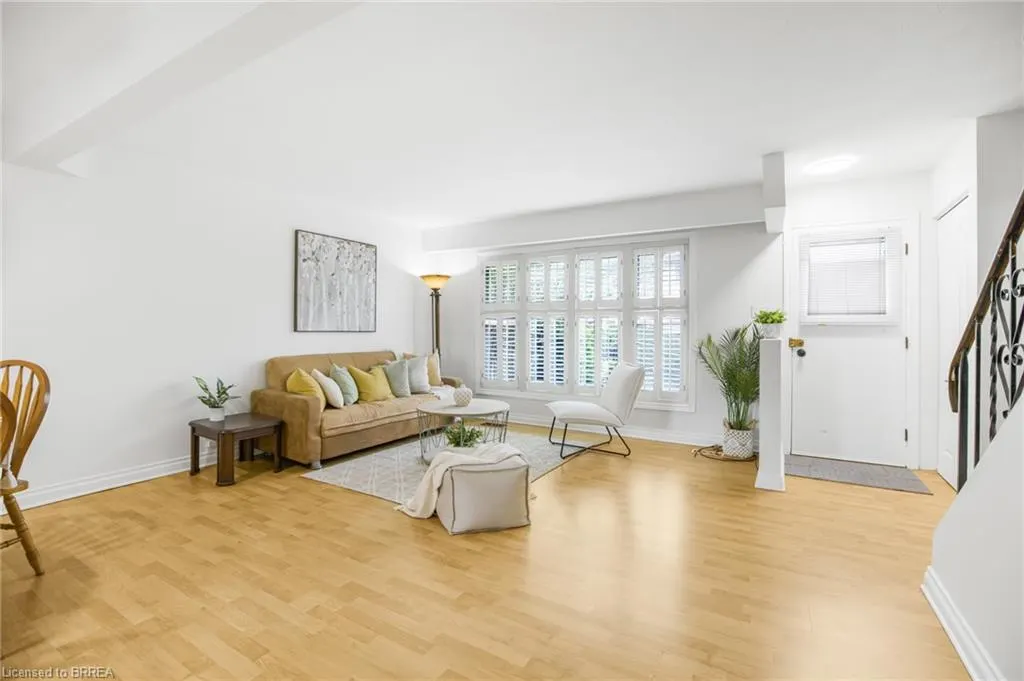 161 Berkindale Drive, #5