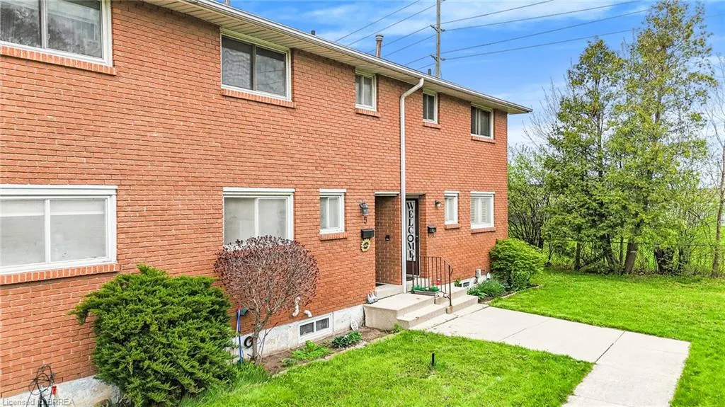 161 Berkindale Drive, #5