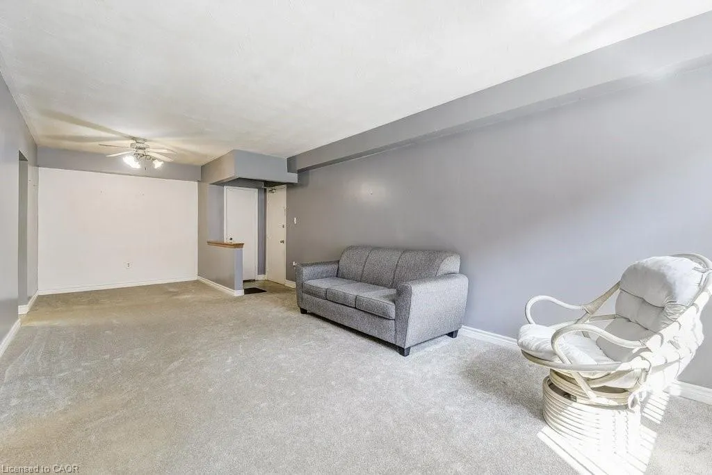 2418 New Street, #1