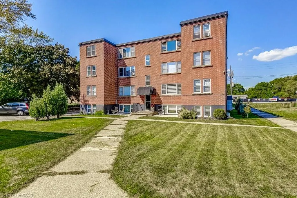 2418 New Street, #1