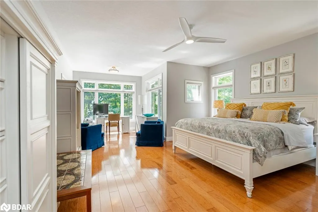 7 Maple Ridge Road