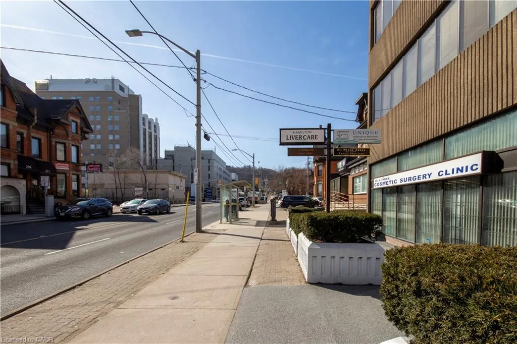 200 James Street S, #206