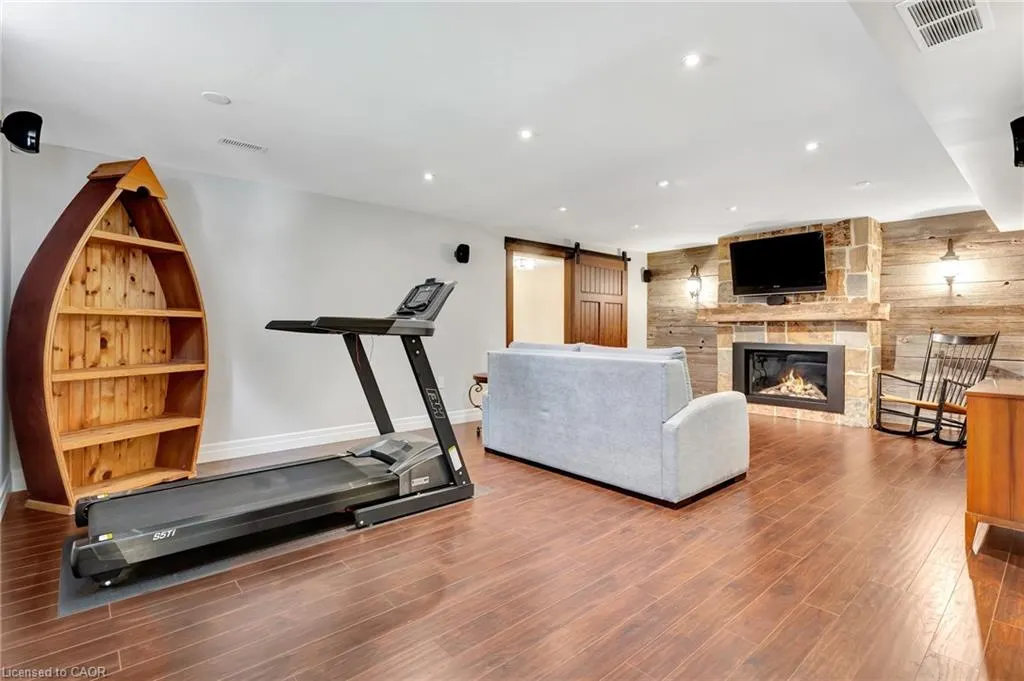 136 Oak Park Drive