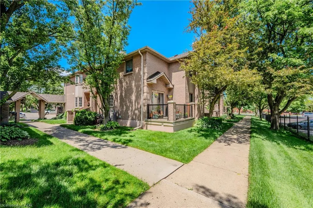 38 Elora Drive, #21