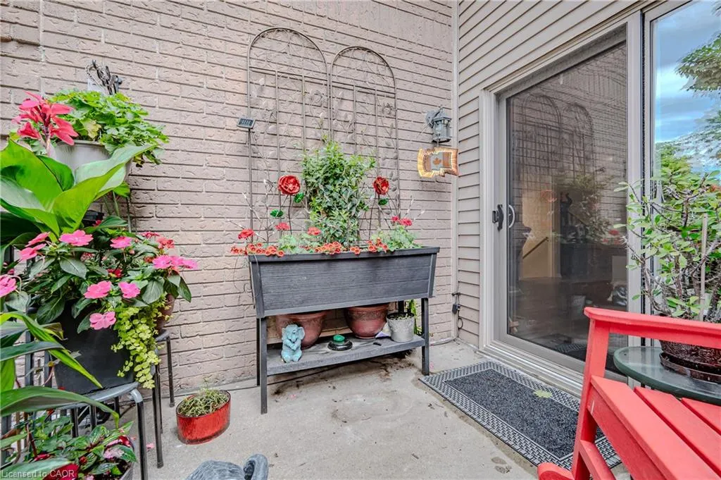 38 Elora Drive, #21