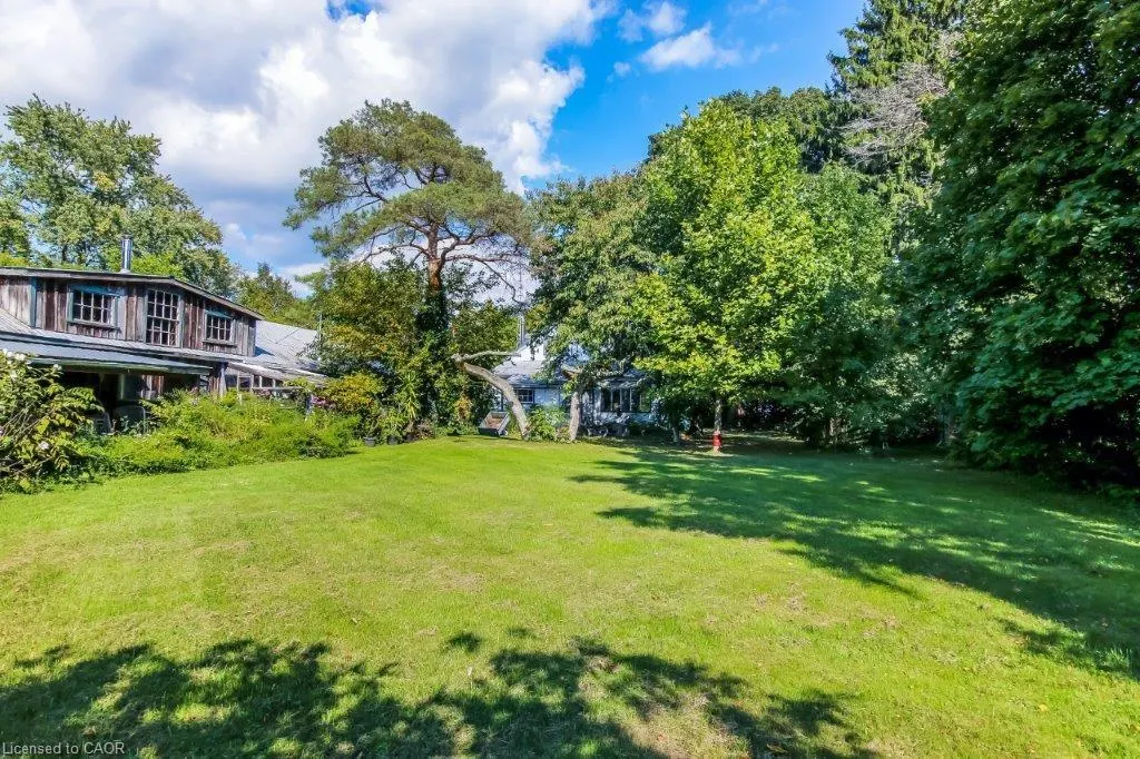 1029 Cockshutt Road
