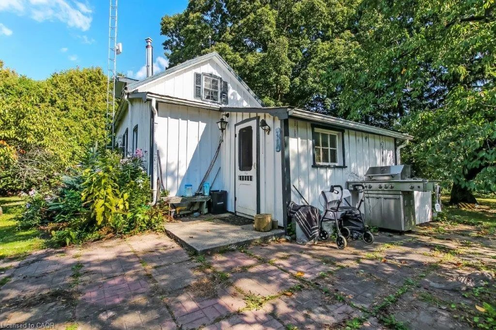 1029 Cockshutt Road