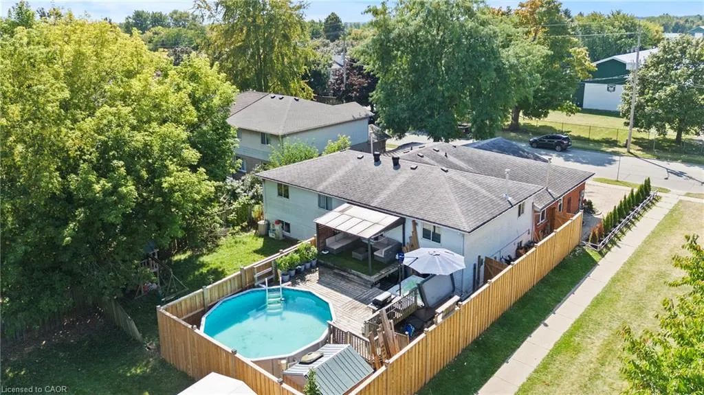15 Oak Avenue, #a