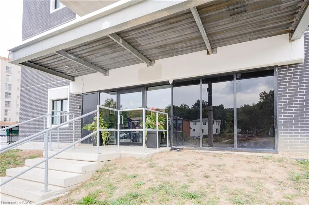 595 Strasburg Road, #405