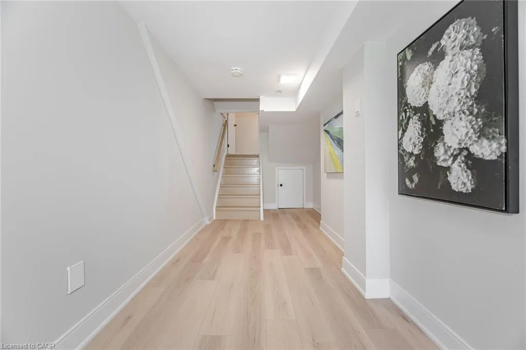 3175 Kirwin Avenue, #64
