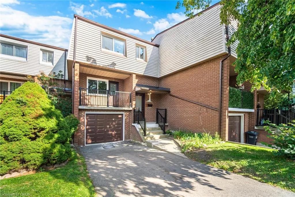 3175 Kirwin Avenue, #64