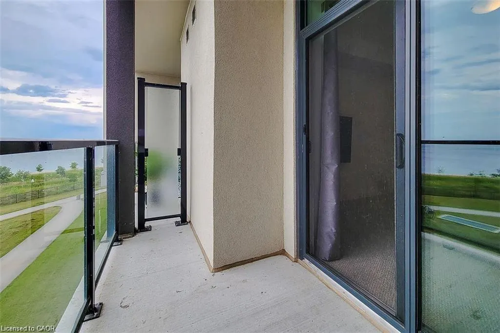 101 Shoreview Place, #401