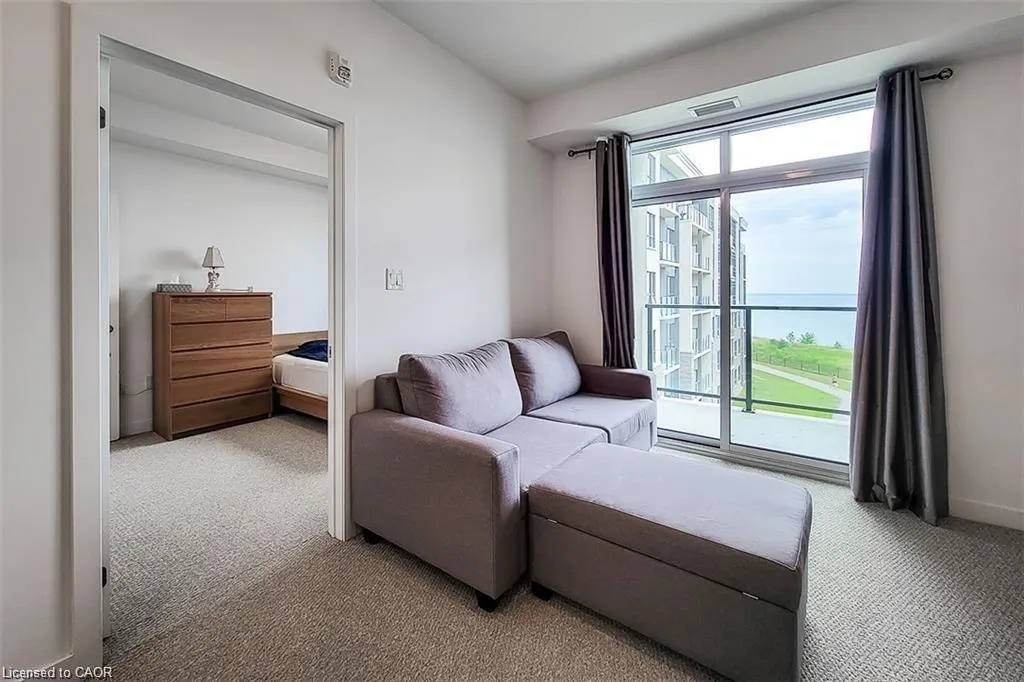 101 Shoreview Place, #401