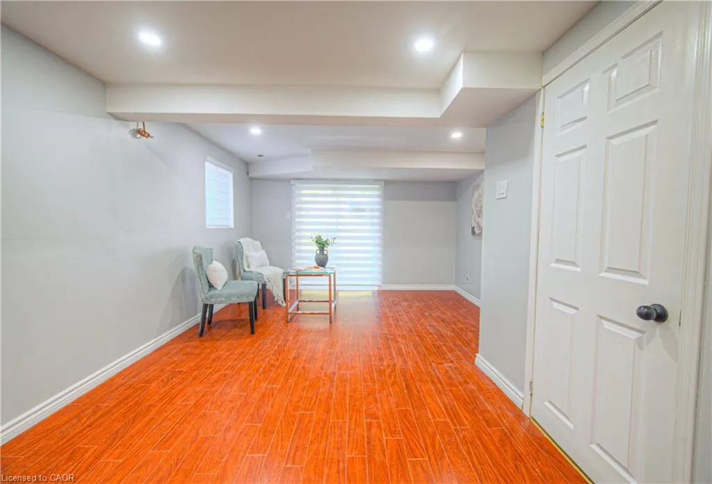 38 Poplar Drive
