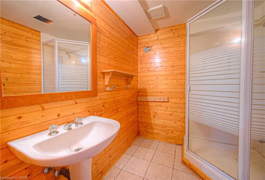 38 Poplar Drive