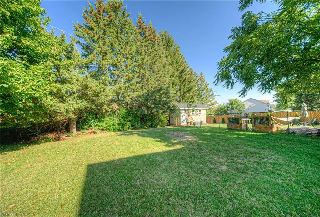 38 Poplar Drive