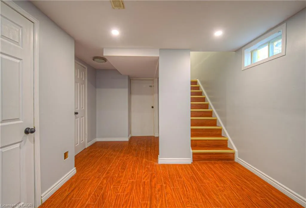 38 Poplar Drive
