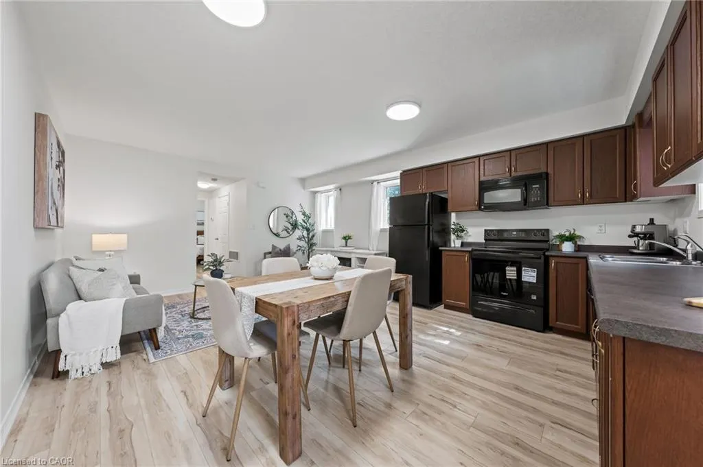 931 Glasgow Street, #24A