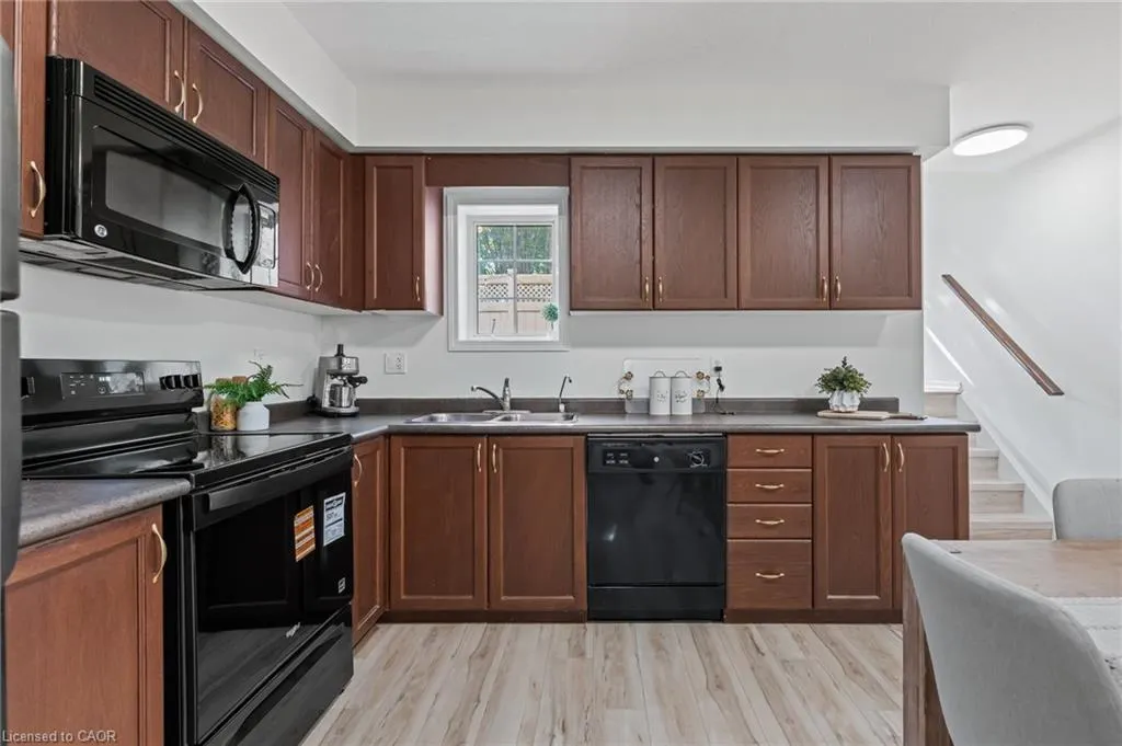 931 Glasgow Street, #24A