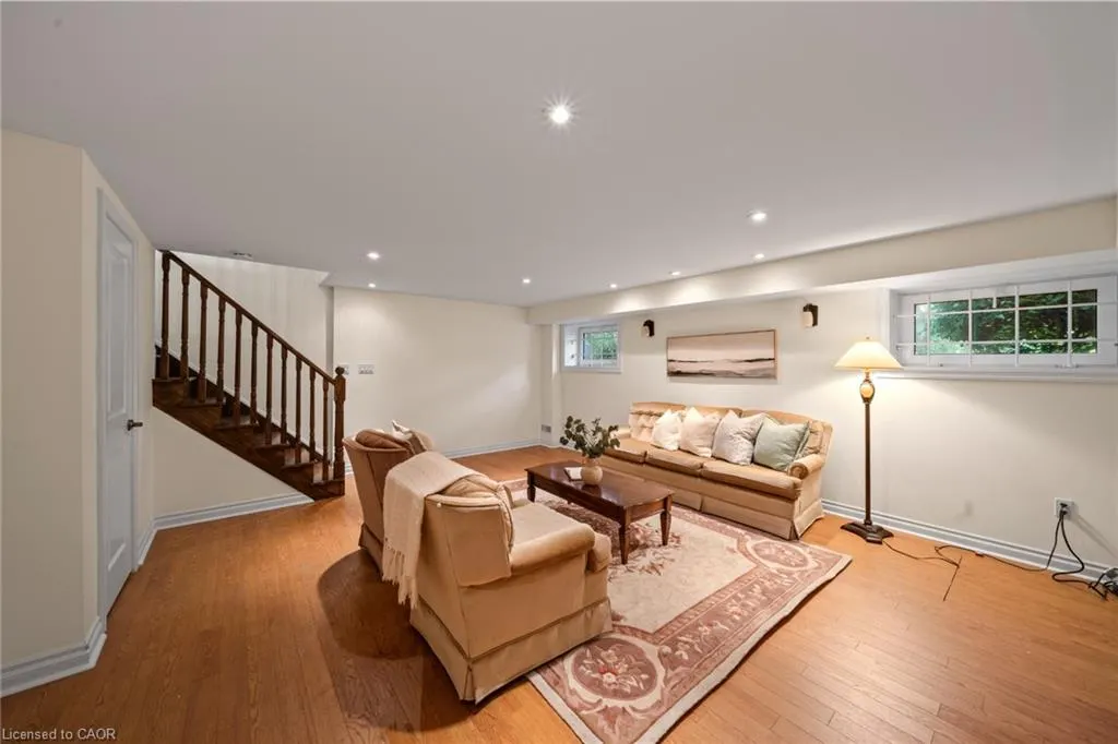 7 Joymar Drive