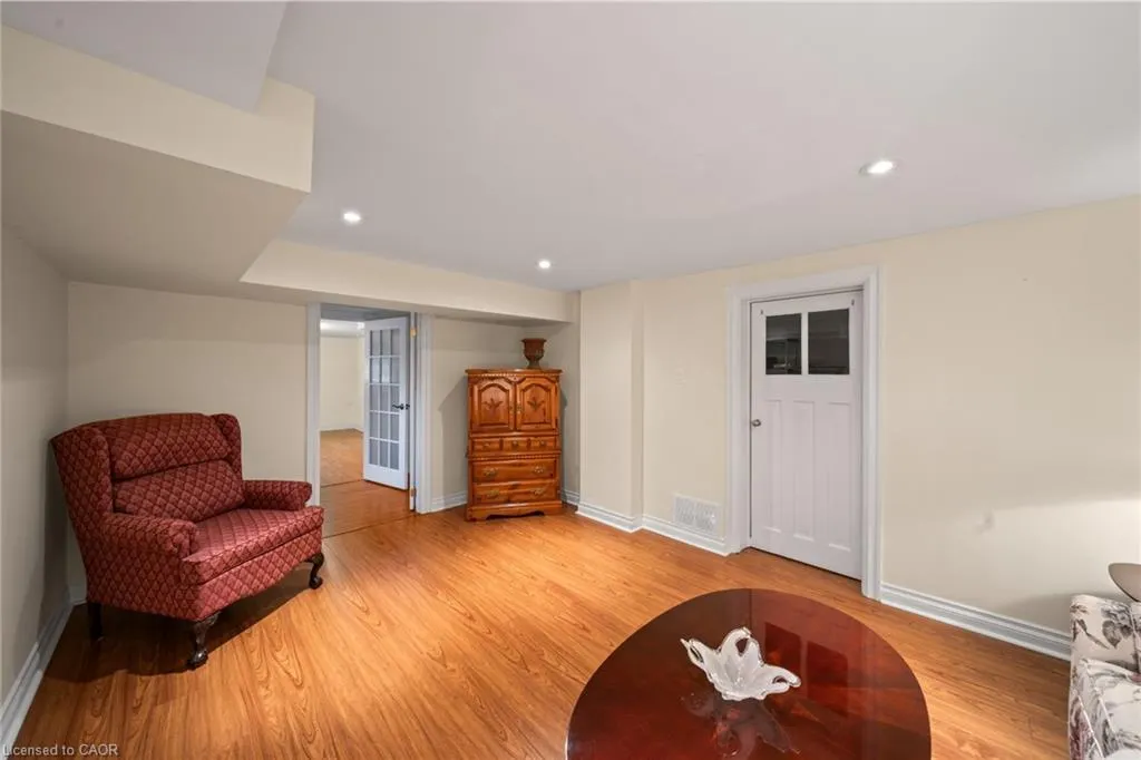 7 Joymar Drive