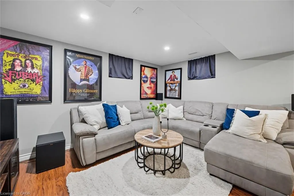 641 Holt Drive