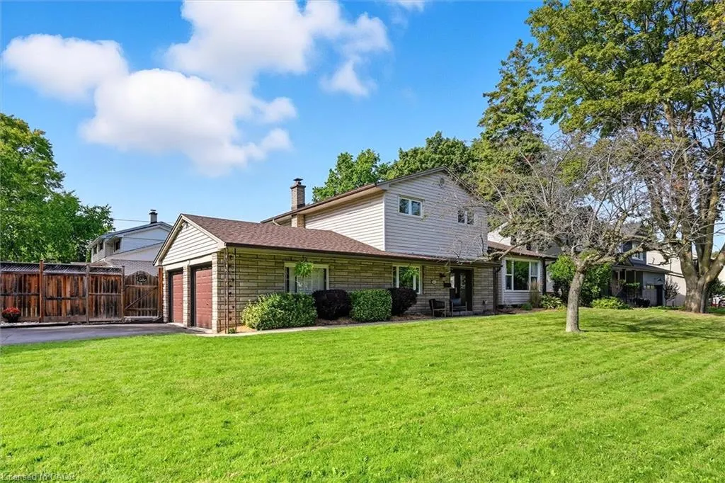 641 Holt Drive