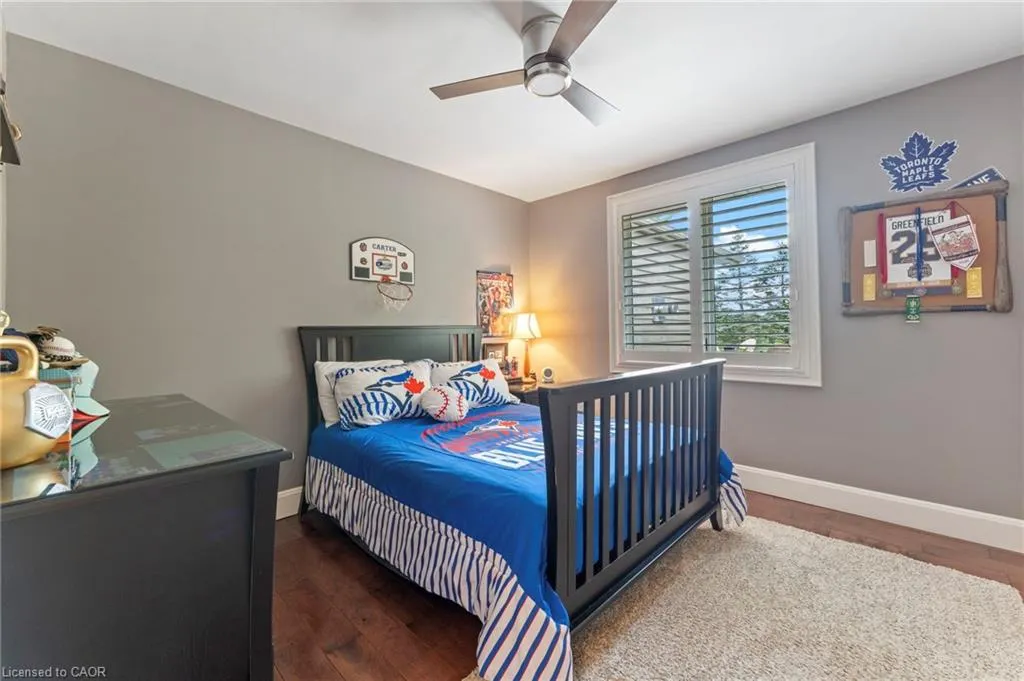 25 Sunset Drive