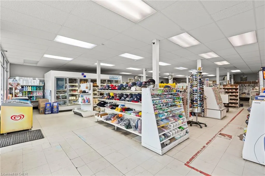 1530 Niagara Stone Road