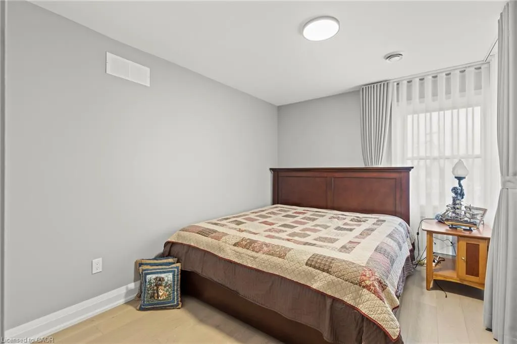 1530 Niagara Stone Road