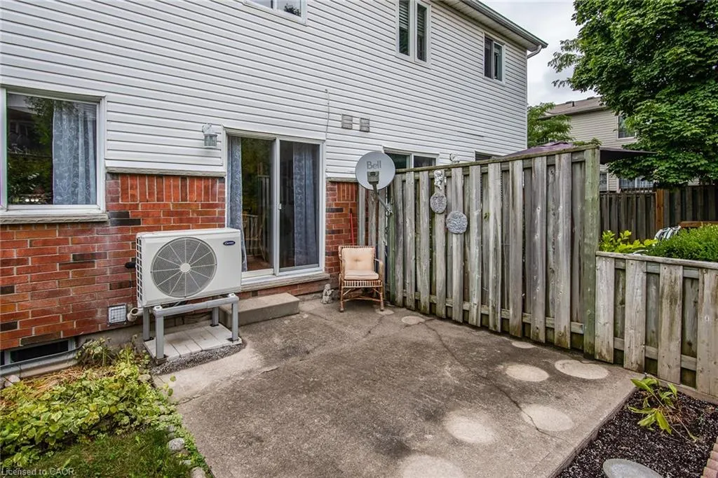 173 Highland Crescent