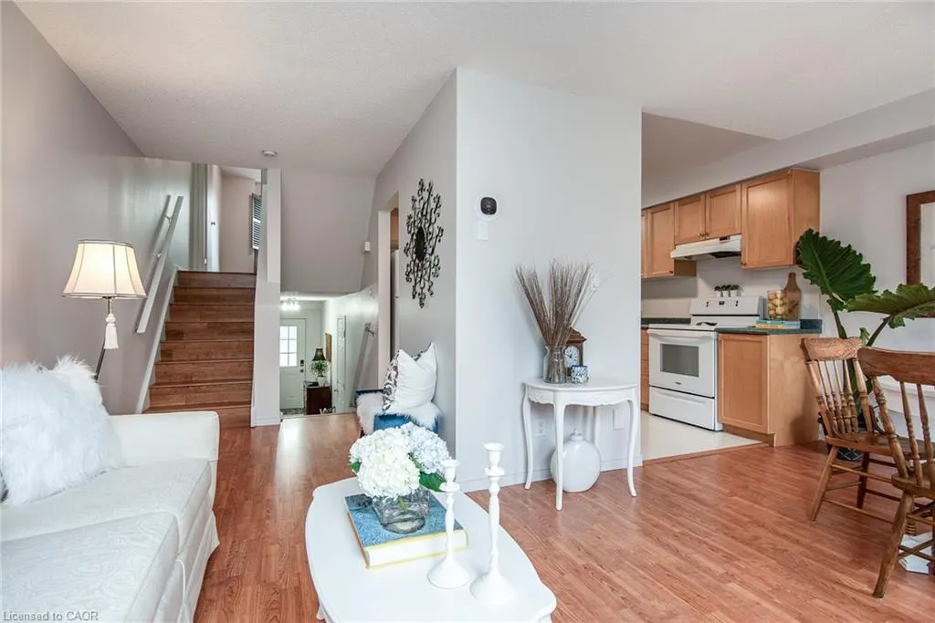 173 Highland Crescent