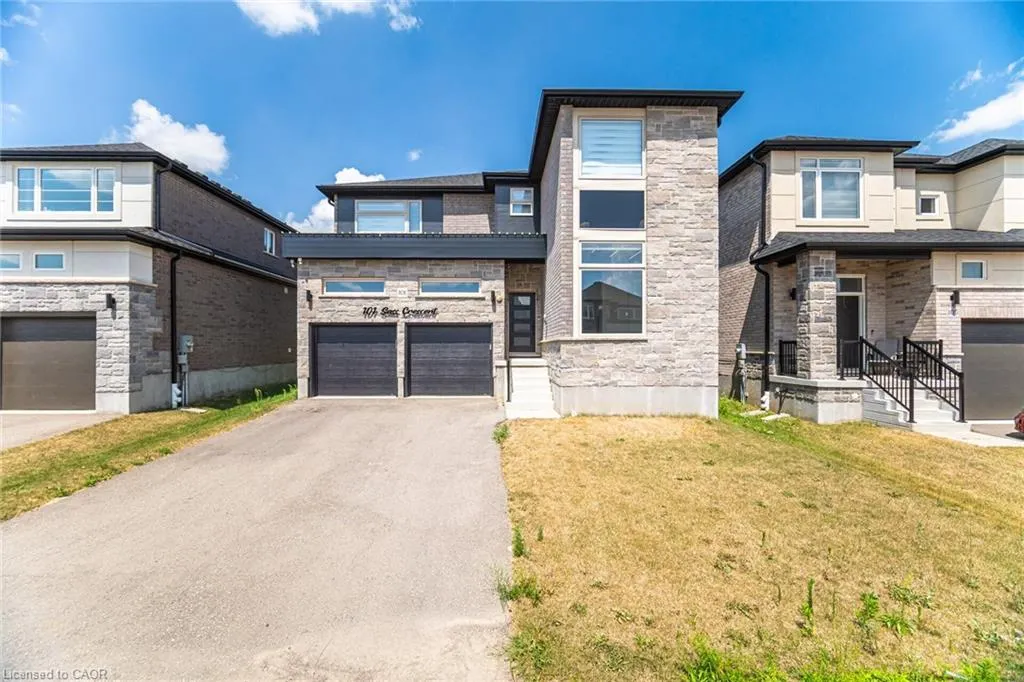 101 Sass Crescent