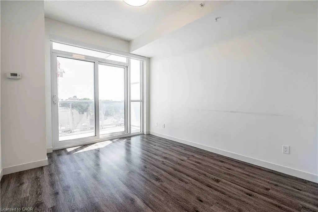 2081 Fairview Street, #501