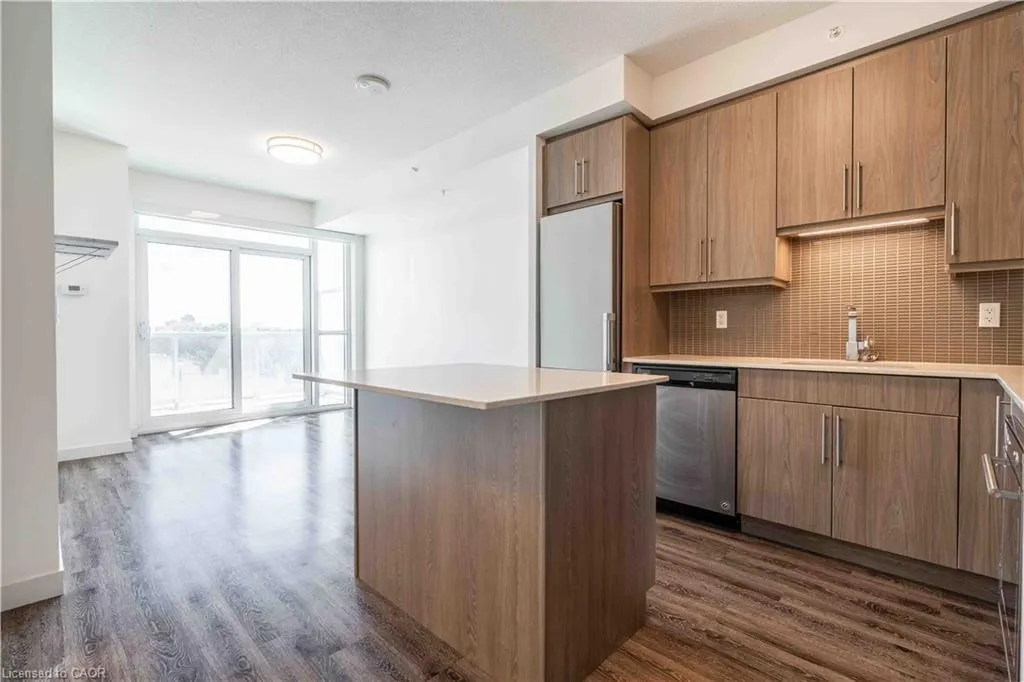 2081 Fairview Street, #501