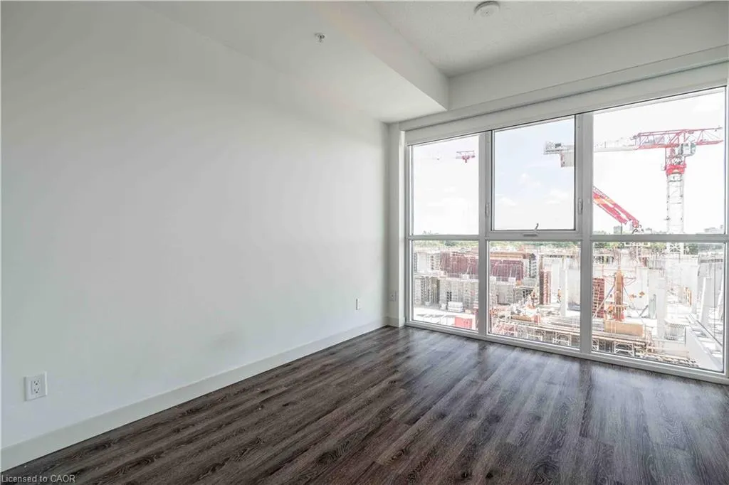 2081 Fairview Street, #501